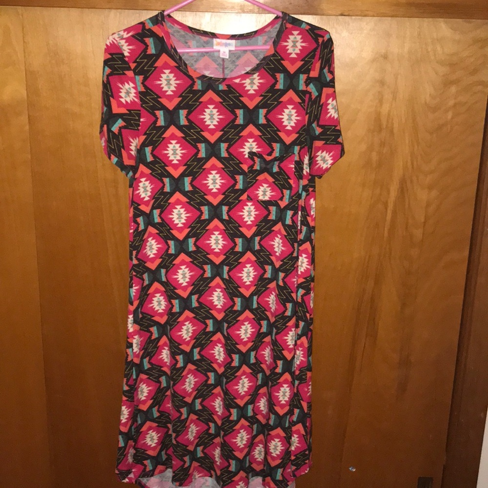 Lularoe Carly Medium